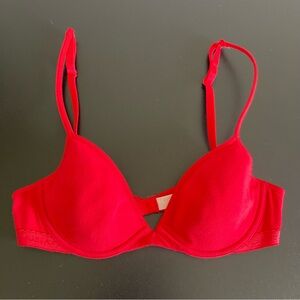 Victoria’s Secret Bra 34B